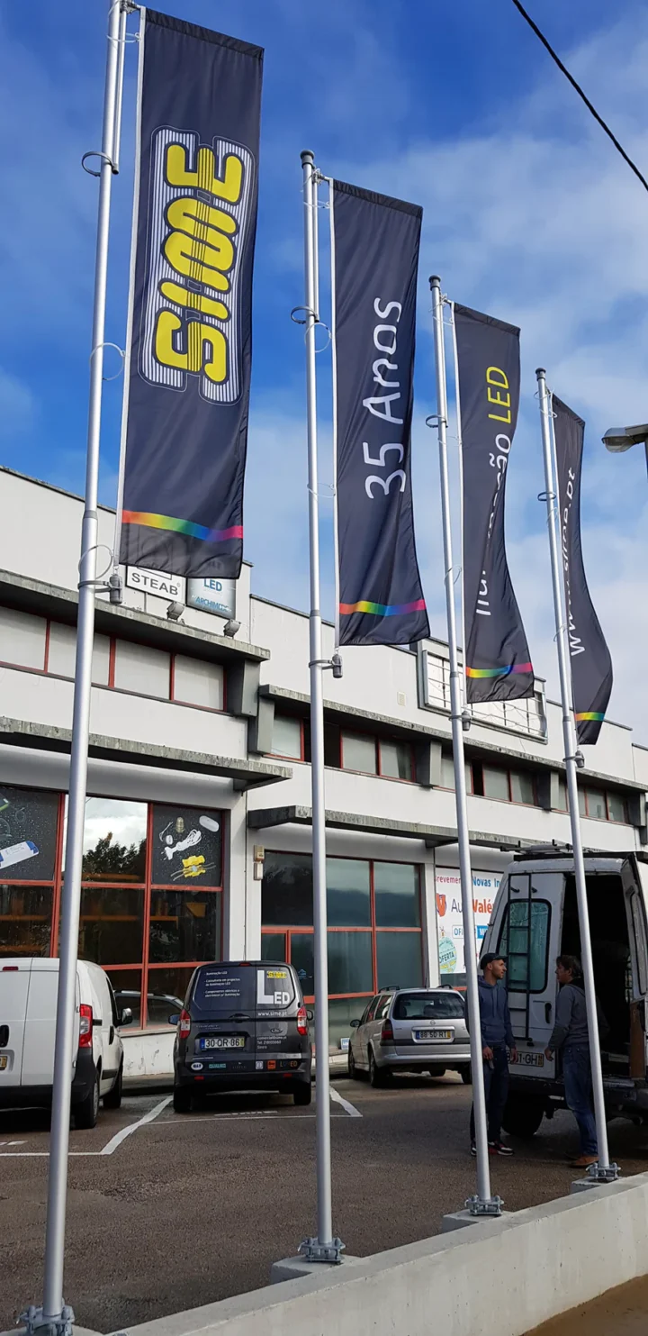 Maszty flagowe i flagi Portugalia